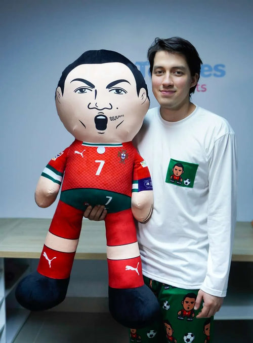 PELUCHE CRISTIANO RONALDO + AUIDO PERSONALIZADO